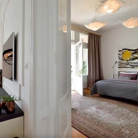 A.m.p. Apartment